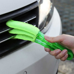 Blind cleaning brush