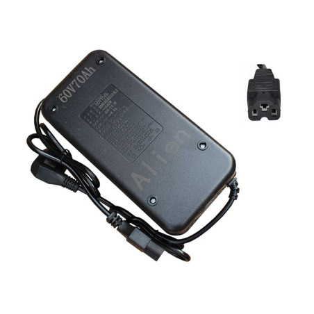 Scooter/tricycle charger Lead-Acid 60V 70Ah